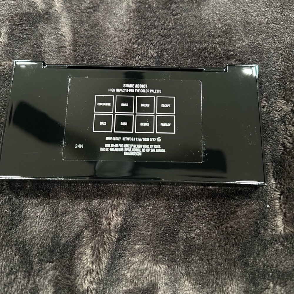 **New** Il Makiage High Impact 8-Pan Color Palette Shade Addict - Picture 9 of 14